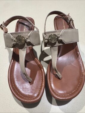 Tommy Hilfiger Taupe Leather T-Strap Sandals